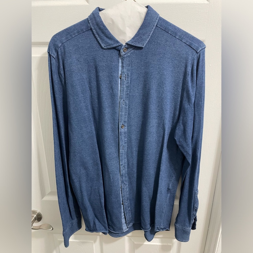 Robert Talbot XL, button-down men’s shirt jean-like material.